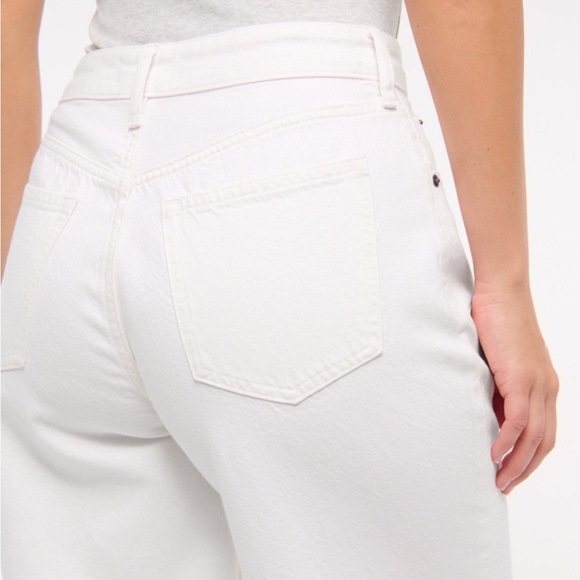 Abercrombie & Fitch White Wide-Leg Jeans - Picture 2 of 11